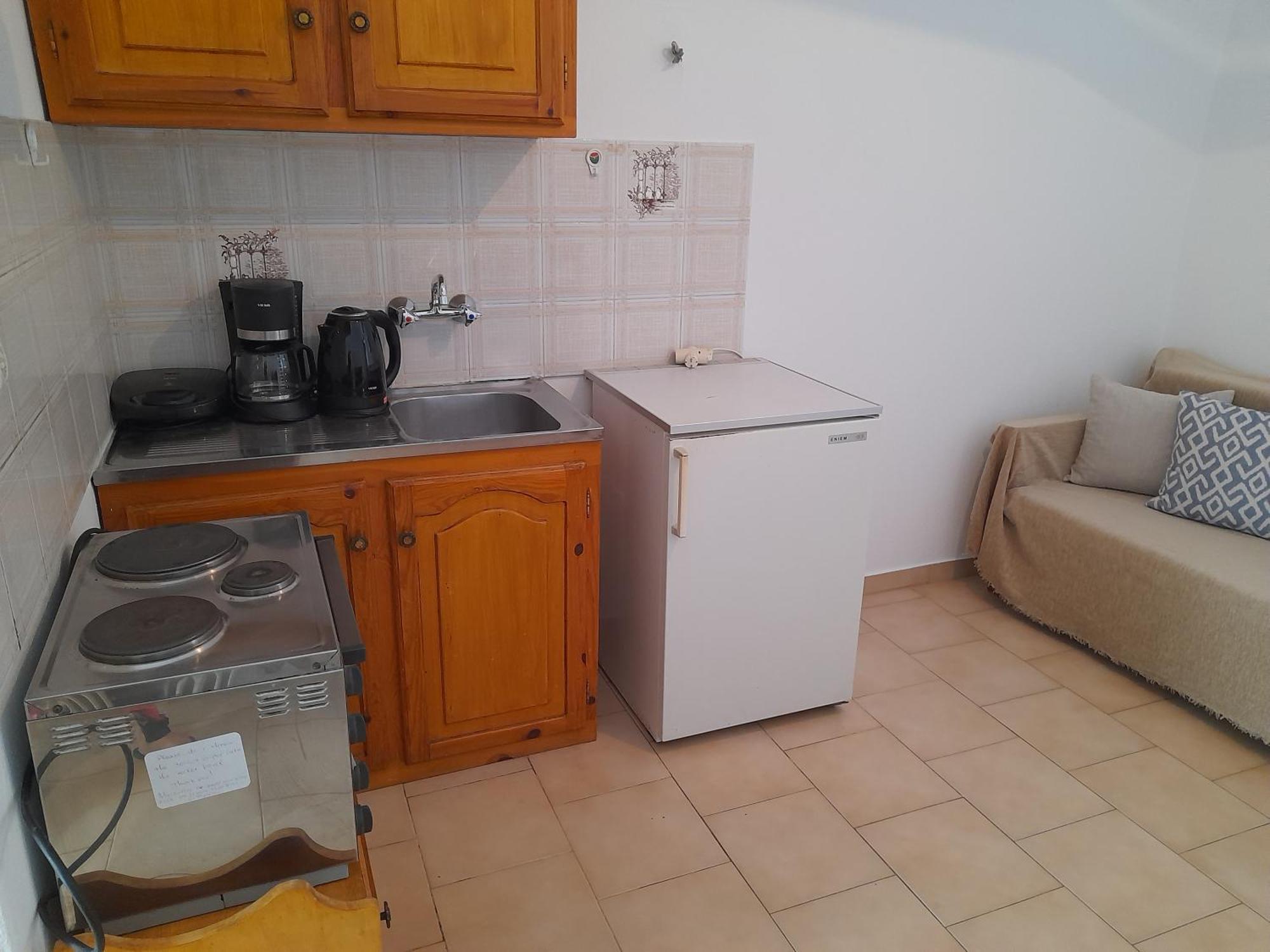 Lilian Beachfront Apartments Нео Кліма Екстер'єр фото